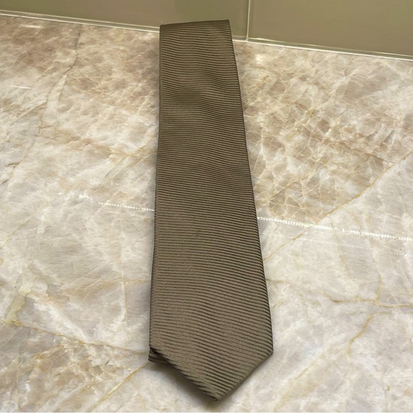Giorgio Armani Tie - Picture 1 of 4